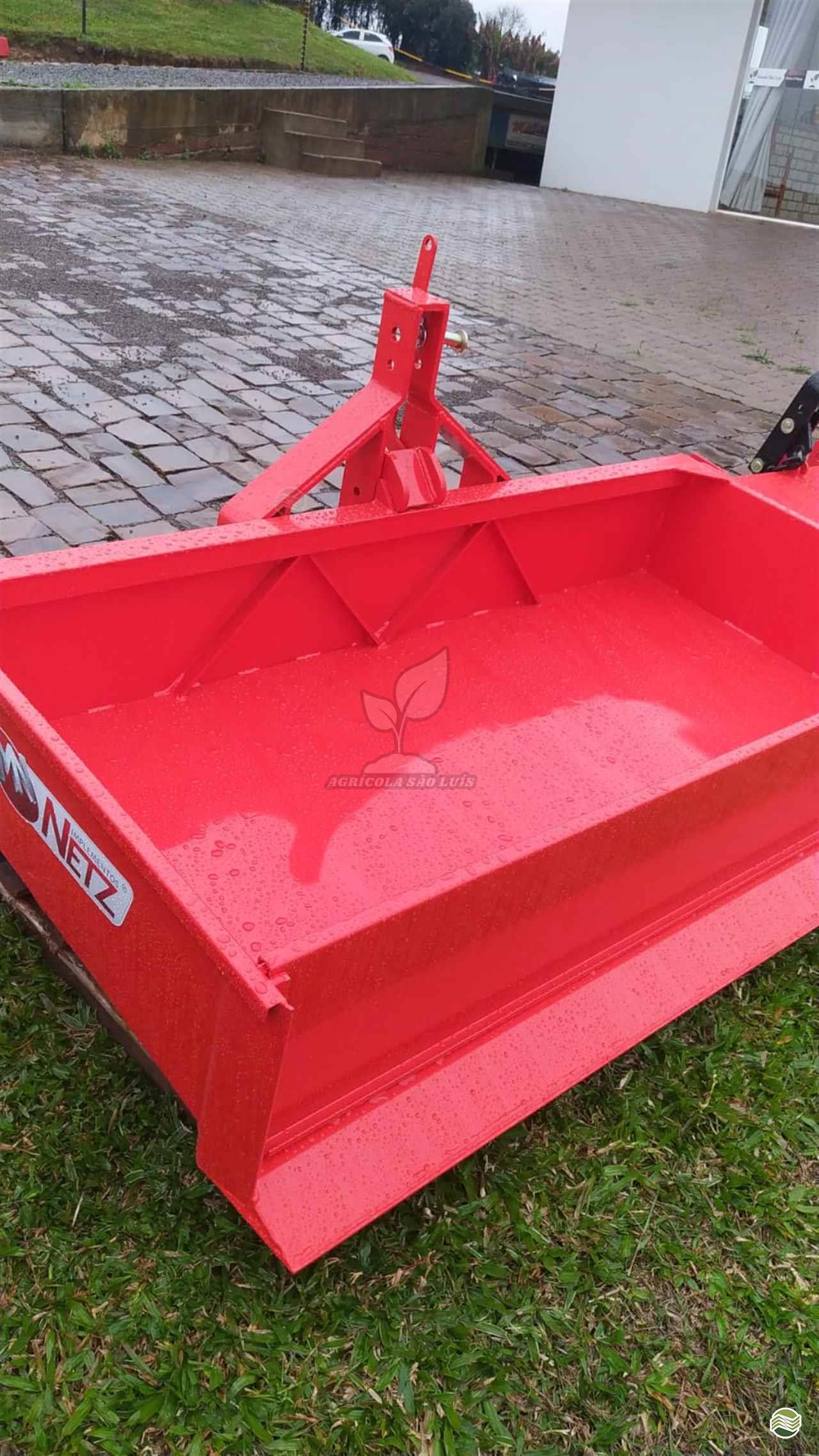 Plataforma basculante 2mX1m